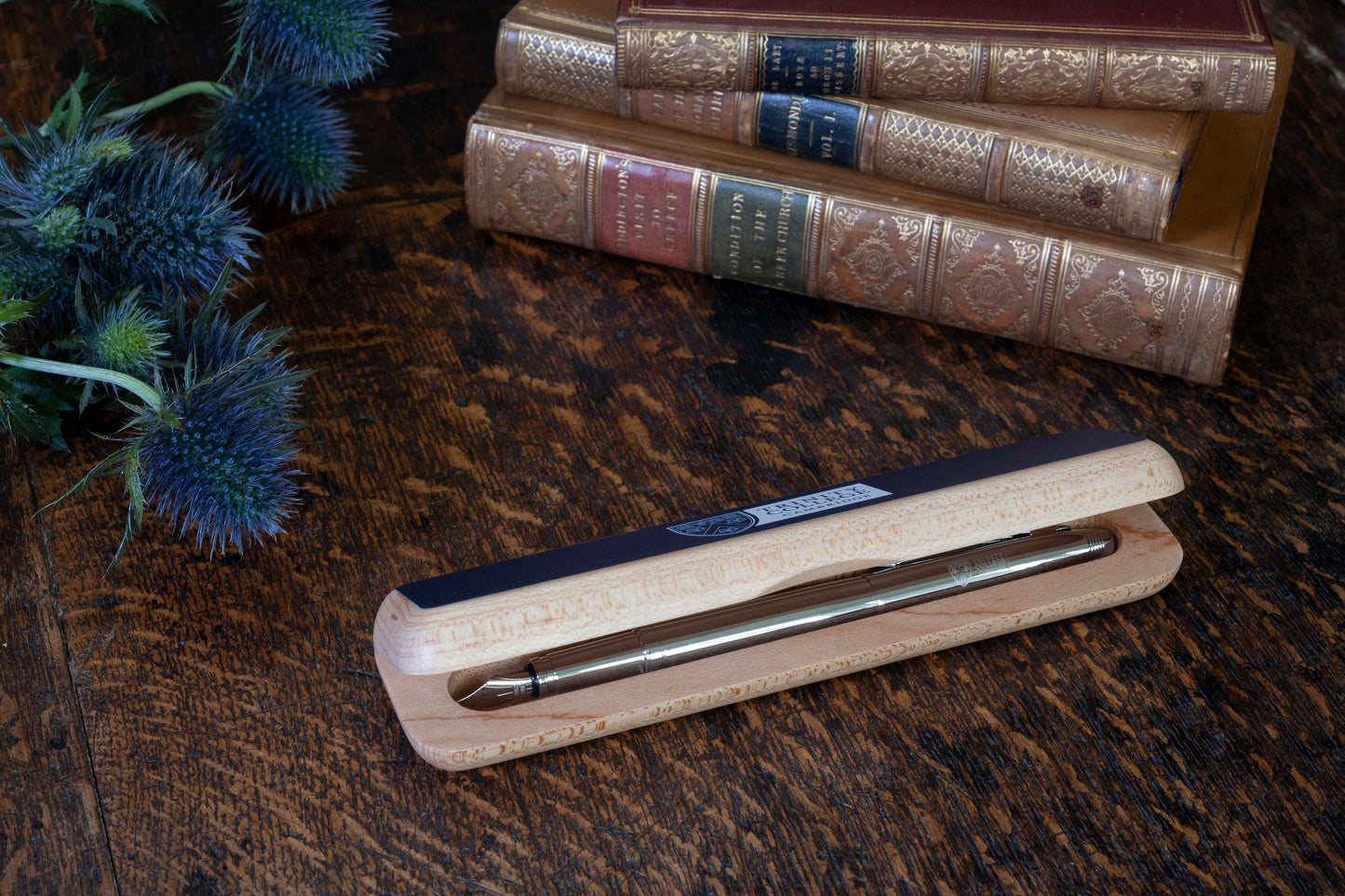 Trinity Fountain Pen in Slim Maple Case